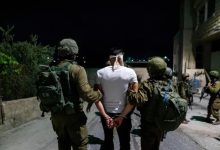 Photo of الاحتلال يشن حملة دهم واعتقالات في الضفة (شاهد)