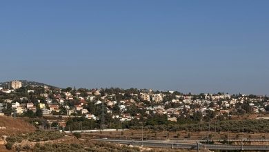 Photo of تقرير: أزمة السكن والعنف تدفعان آلاف العرب إلى المدن اليهودية