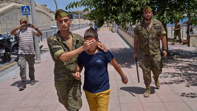 Photo of إسبانيا تكثف جهود التعرف على ضحايا مأساة سبتة وسط بحث الأسر عن المفقودين