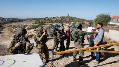 Photo of إصابات واعتقالات واعتداءات للمستوطنين.. الاحتلال يواصل عدوانه في الضفة وغزة