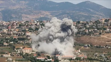Photo of إسرائيل تواصل خروقات وقف إطلاق النار وتفجّر منازل في جنوب لبنان