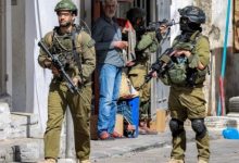 Photo of اعتقال 10 فلسطينيين وإصابة 3 خلال اقتحامات إسرائيلية في الضفة الغربية