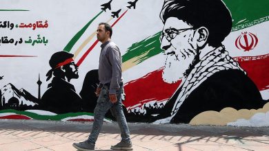 Photo of واشنطن تتوعد إيران بأقسى عقوبات وسط استمرار أزمة مضيق هرمز