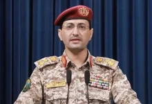 Photo of الحوثيون يعلنون استهداف «تحشيدات سعودية» ومخازن أسلحة في المخا وإصابات بمينائها