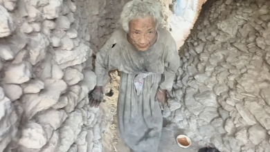 Photo of قصة المسنة حسبية التي تعيش وحيدة في كهف بالمغرب (شاهد)