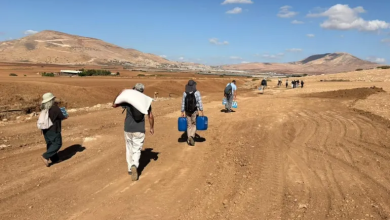 Photo of لليوم السابع.. الاحتلال يحاصر الرأس الأحمر بالأغوار الشمالية (شاهد)