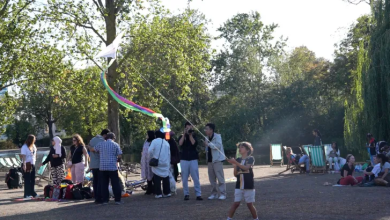 Photo of اعتبرتها تل أبيب “تهديدا أمنيا”.. طائرات ورقية في سماء لندن تضامنا مع غزة