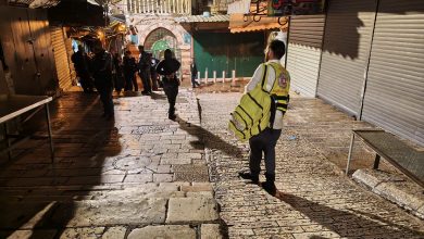 Photo of استشهاد فلسطيني برصاص الشرطة الإسرائيلية قرب باب العامود في القدس