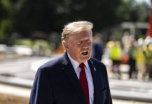 Photo of ترامب يهاجم الديمقراطيين ويتعهد بمنح 5 آلاف دولار لكل أمريكي إذا احتفظ الجمهوريون بالكونغرس