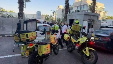 Photo of إصابة فتى بجراح خطيرة إثر جريمة إطلاق نار في كفر كنا