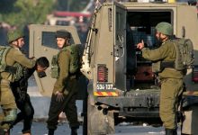 Photo of الاحتلال يعتقل 28 فلسطينيًا خلال اقتحام بلدة المغير ويداهم مناطق عدة بالضفة