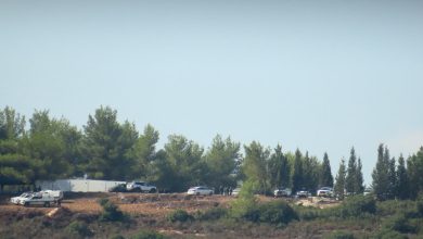 Photo of سموتريتش يقتحم منطقة الروس في مجد الكروم وسط حراسة مشددة ومنع الأهالي من الاقتراب