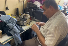 Photo of ملابس أنهكها الاستعمال وخياطة يثقلها الحصار.. كيف شلّت الحرب قطاع الخياطة في غزة؟