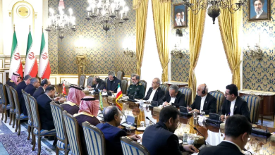 Photo of مباحثات بين طهران وتحالف مكة وترمب يؤكد: “لم أكن مقتنعا بالهدنة” (فيديو)