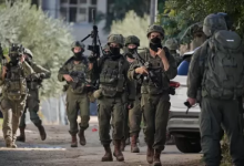 Photo of القوات الإسرائيلية تشن حملة اعتقالات بالضفة والقدس