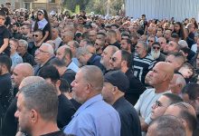 Photo of كفر قاسم تحيي الذكرى الـ70 لمجزرتها بمشاركة الآلاف