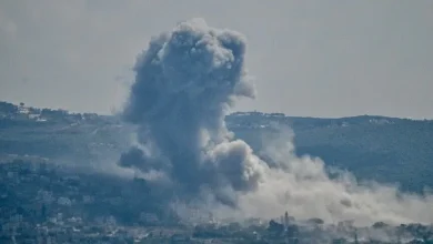 Photo of غارات إسرائيلية وتفجيرات وعمليات تمشيط في مناطق متفرقة جنوبي لبنان