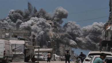 Photo of غزة.. الاحتلال يواصل خرق وقف إطلاق النار لليوم الـ357 ويشن غارات وقصفًا مدفعيًا