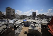 Photo of استمرار القصف وإطلاق النار في غزة.. 5 شهداء وإصابات ونسف منازل